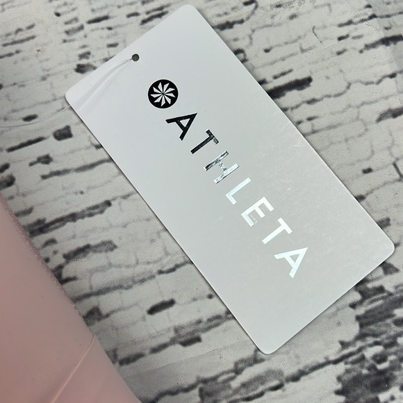 ATHLETA - Phenomena Bra for High-Impact Workouts - Light Pink - Size 38DD - Picture 9 of 11